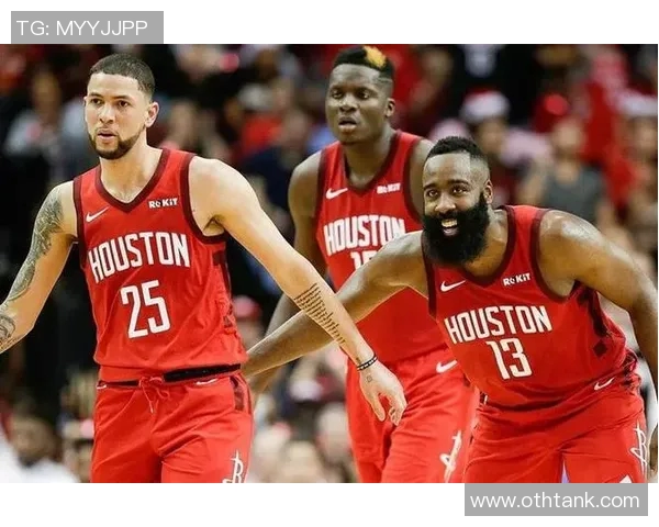 武汉篮球队配合问题引发热议球迷与专家各执己见探讨战术调整